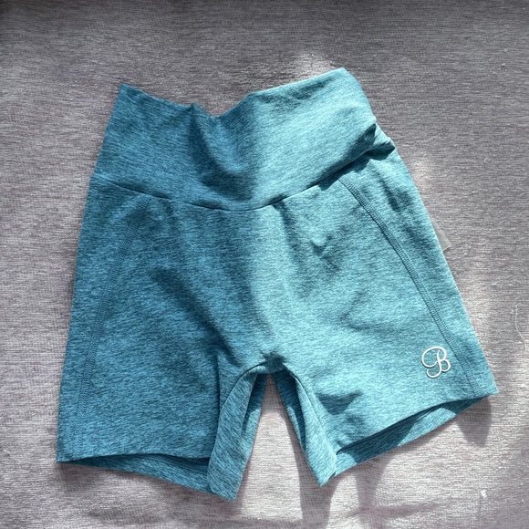 Bombshell sportswear straight up shorts - Picture 4 of 7